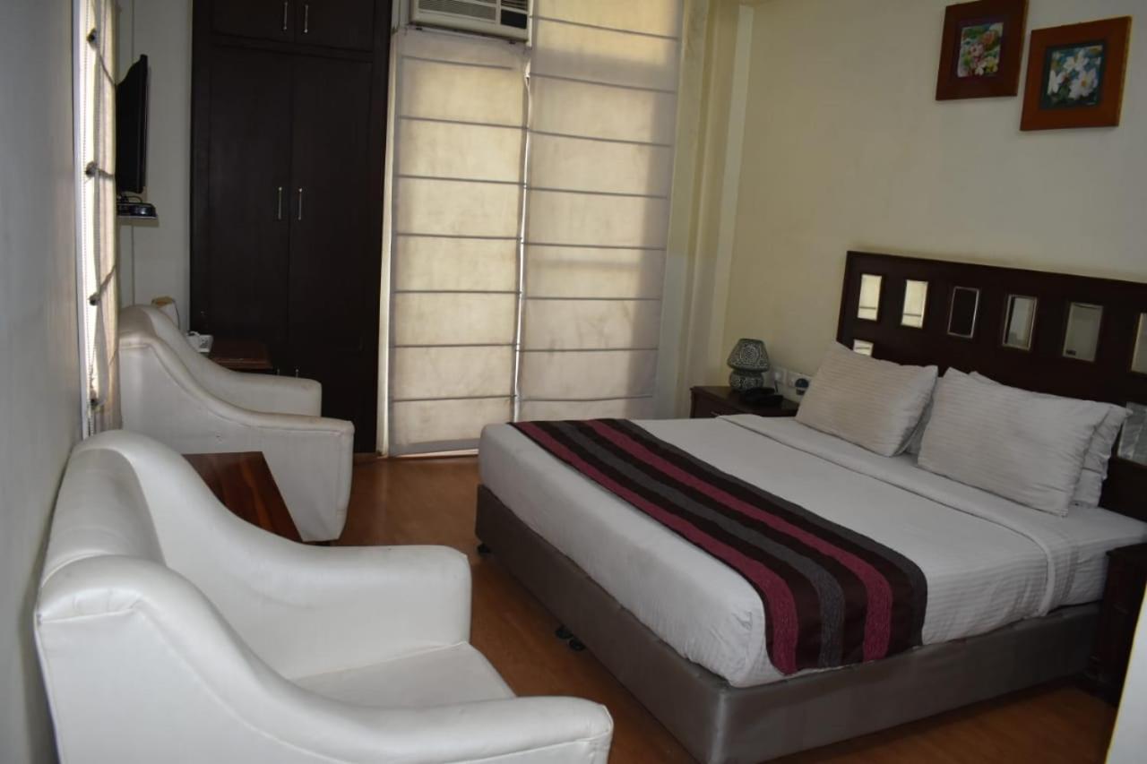 Hotel Aravali Heights Alwar Buitenkant foto