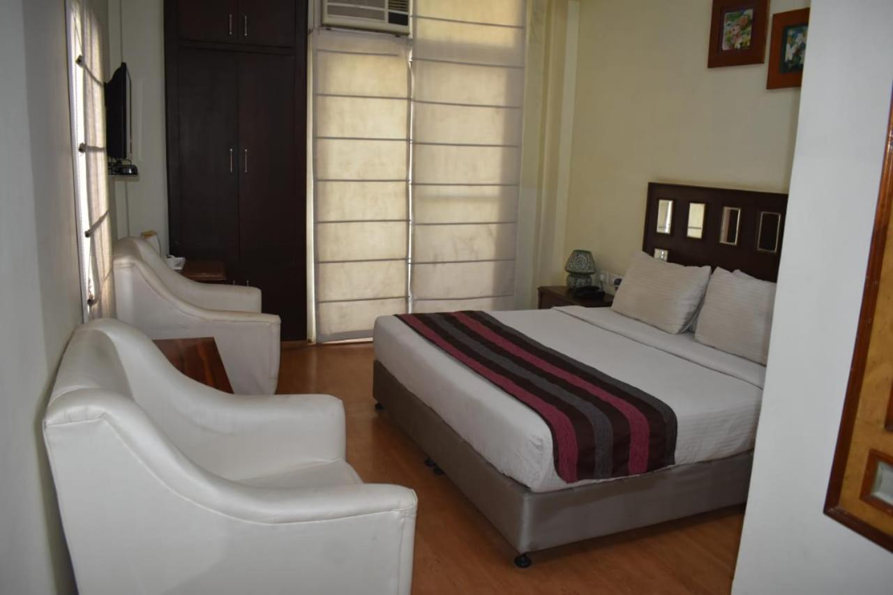 Hotel Aravali Heights Alwar Buitenkant foto